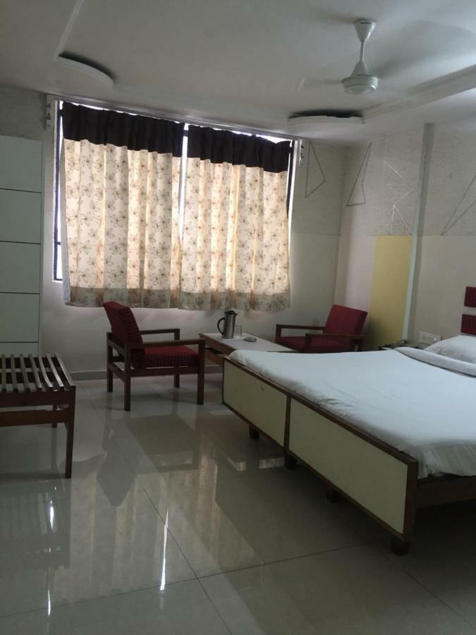サローバー ホテル ヴィシャーカパトナム エクステリア 写真